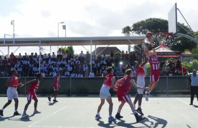 Clifton College and Michaelhouse produced a roller-coast ride of a game, which Michaelhouse ended up winning by five points.