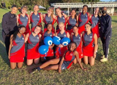 Hudson Park girls team at the Oakhill Co-Ed Hockey Festival. Photo: Erin Lentz (Hudson Park)