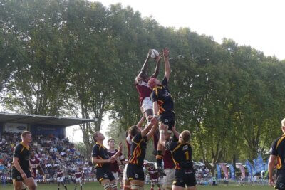 With a large crowd behind them, Kearsney was in the game well into the second half, but EG Jansen ran in three tries in the last eight minutes to score a convincing victory.