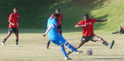 Virginia stretched Maritzburg College in the Cup's third place playoff and came away with a 3-1 win.