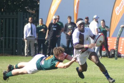 Centre Bongane Khumalo enjoyed a terrific game for Northwood and caused Glenwood problems throughout their clash on Dixon's Field.