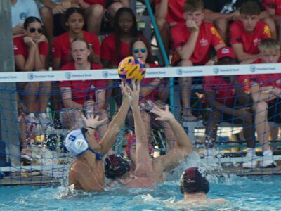Buffalo City put up a good fight against Central Gauteng A in the semi-finals, but last year's beaten finalists booked their place in the final with a comfortable 11-8 victory. Photo: Brad Morgan.