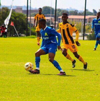 Kaizer Chiefs put Mamelodi Sundowns under heavy pressure and made them pay for their mistakes by scoring an astonishing 5-0 victory. Photo: SAFA Gauteng.
