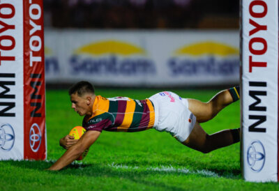 Markus Muller dived over for a hat-trick of tries in his side's 102-0 victory over King Edward VII School in Stellenbosch. Photo: Frans Lombard/Actionpix.