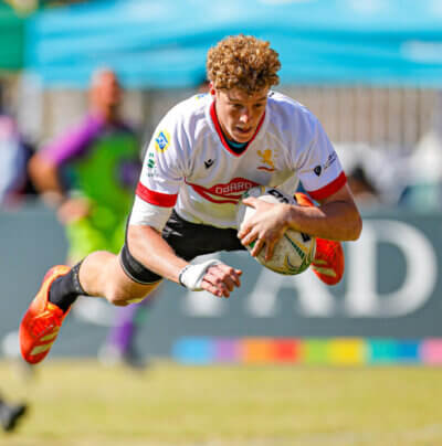 Viljoen fires Lions to third straight title
